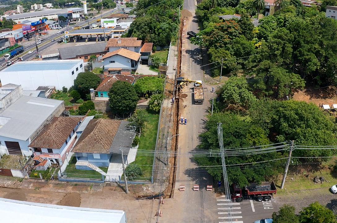 ADUTORA NA AVENIDA PAROBÉ | Semae Finaliza Obra Que Deve Resolver Problema Histórico