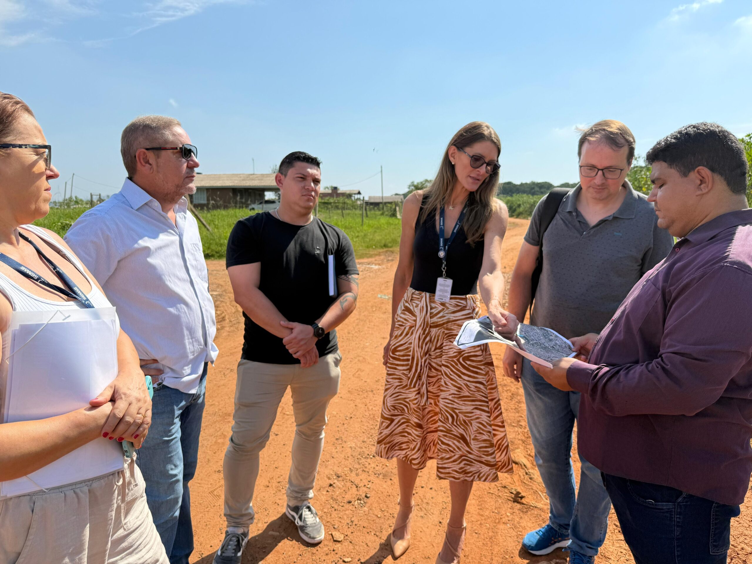 Prefeitura E Semae Visitam área Onde Será Localizada Nova Casa De Bombas